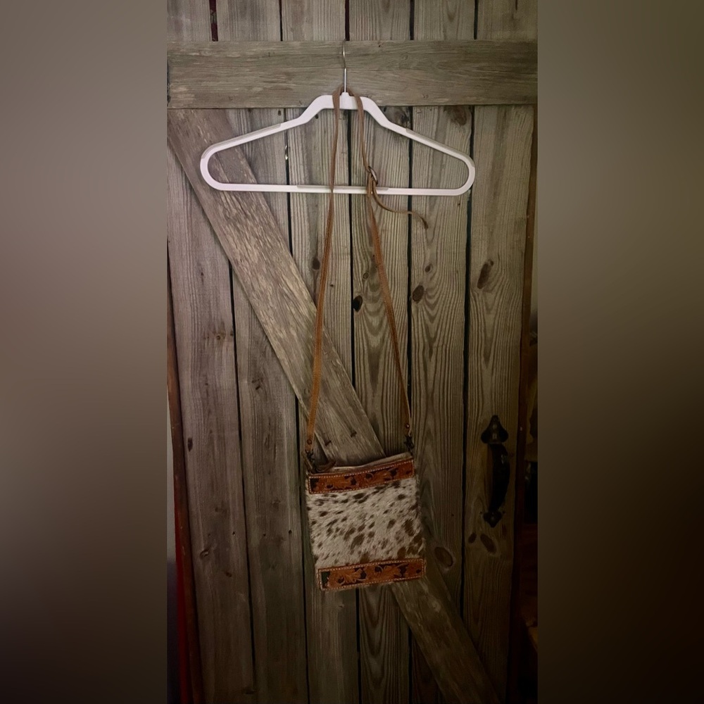 American Darling Brown and White Crossbody Bag